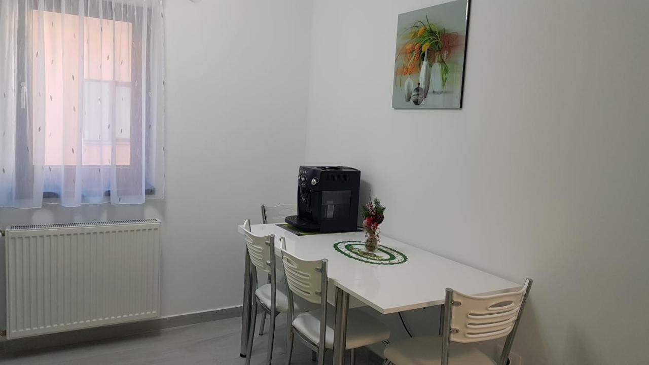 Nk47 Apartment Constanţa Esterno foto